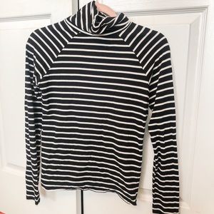 Long Sleeve Forever 21 stripped turtleneck